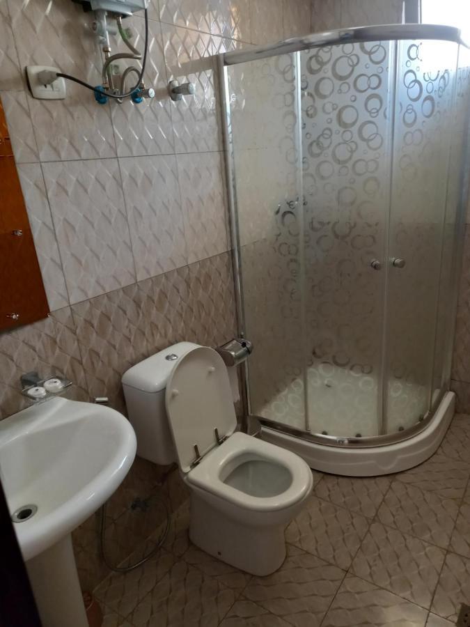 Bruhway Hotel Addis Ababa Bagian luar foto